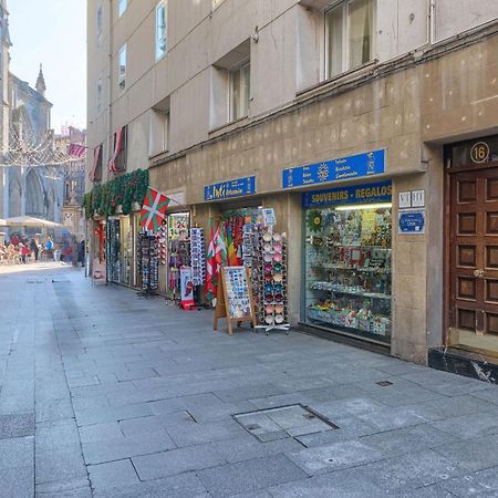 Lujoso Piso En Casco Viejo. Bilbao. Free Wifi. Apartment Exterior photo
